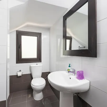 Villa Tsampikos Lakhania