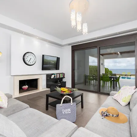 Tsampikos Villa Lakhania